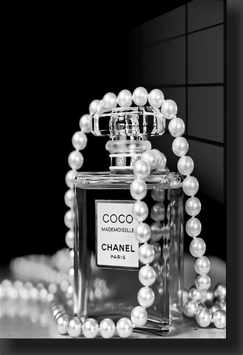 ≥ Vind coco chanel plexiglas schilderij op Marktplaats.